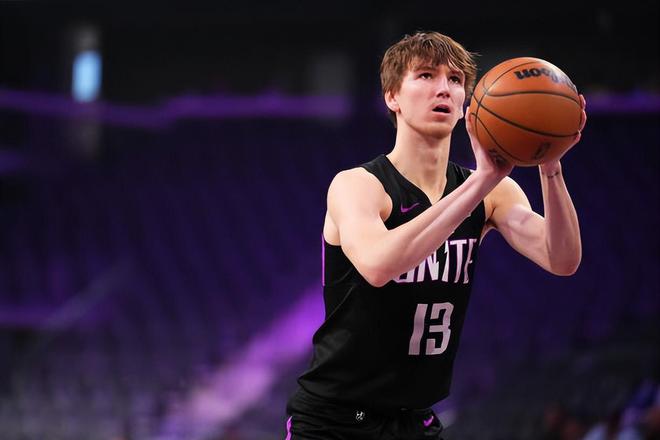 爱游戏体育-布莱顿加时末段完成体检今夜芝加哥公牛备战德甲，窗口期圣安东尼奥马刺内部沟通都惊呆了的简单介绍